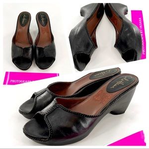 Cole Haan Nike Air Black Leather Wedge sandals Size 9.5